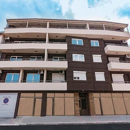 Cosmopolit Apartments Ohrid Esterno foto